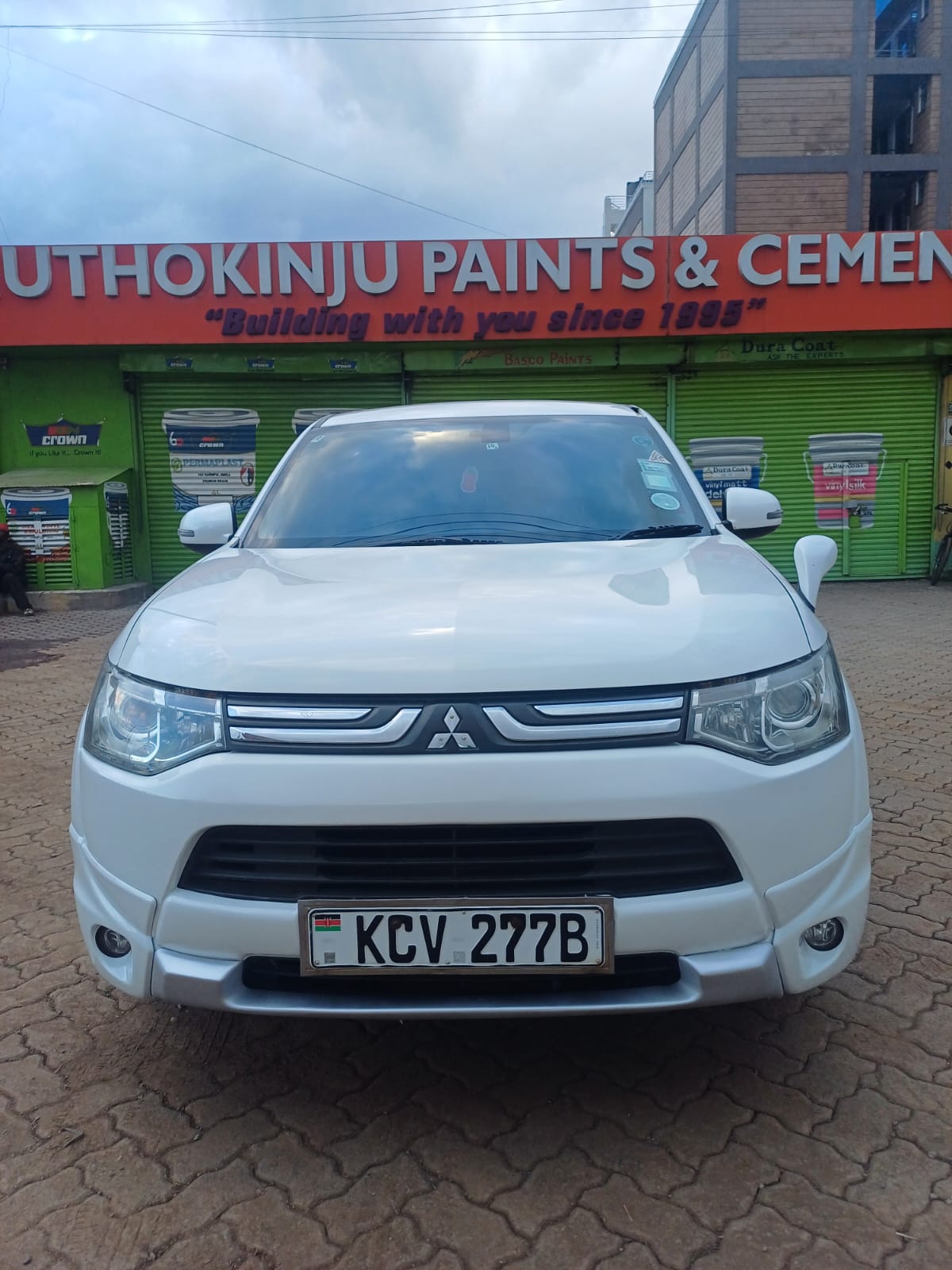 Mitsubishi Outlander